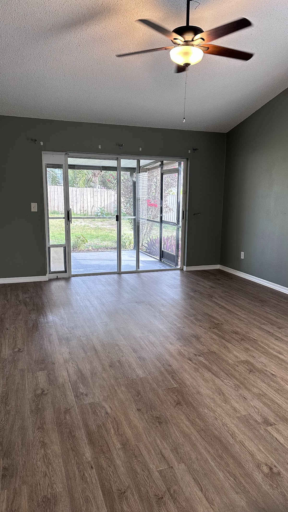 Empty living room and wood flooring